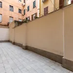 Next To Vatican Museum Luxury Flat