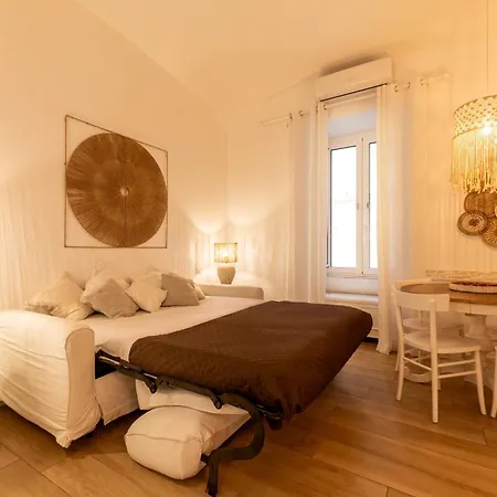 Next To Vatican Museum Luxury Flat דירה רומא