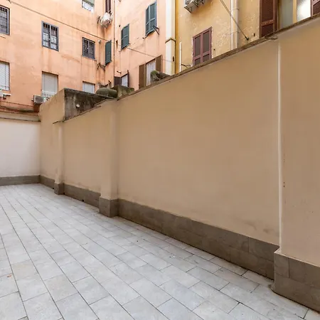 Next To Vatican Museum Luxury Flat