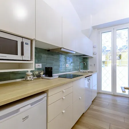 Next To Vatican Museum Luxury Flat 로마